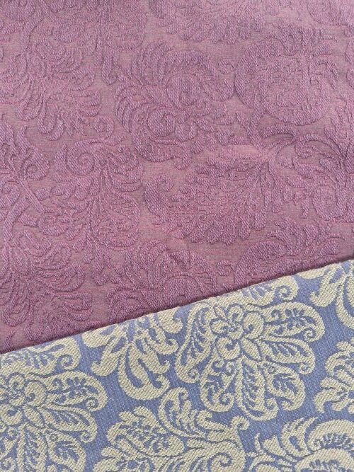 Identical Intern twinned green leaf design in purple and blue